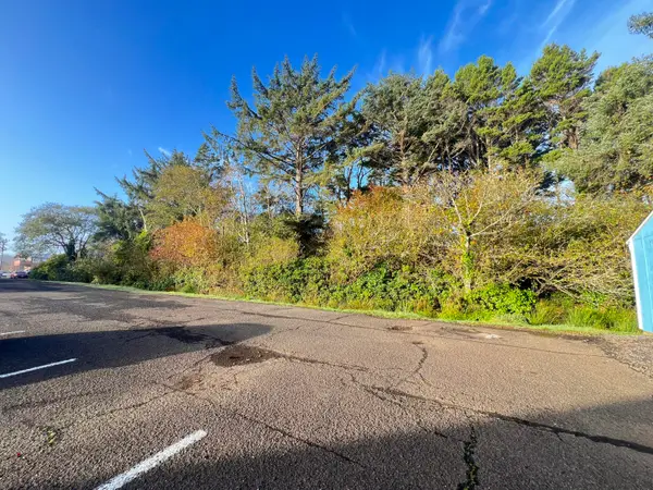 Coral St (blk 15, Lots 14-34), Rockaway Beach, OR 97136