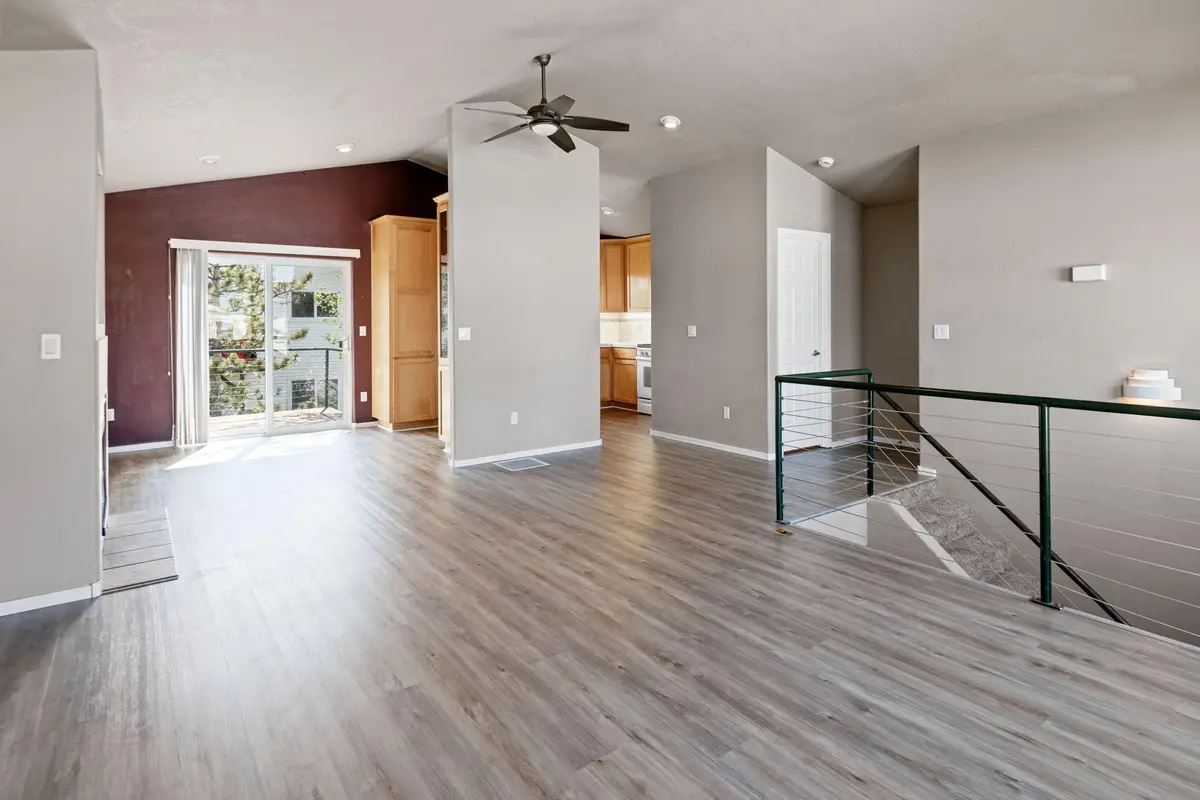 438 NW 19th Street #UNIT 11, Redmond, OR 97756 - Image #1