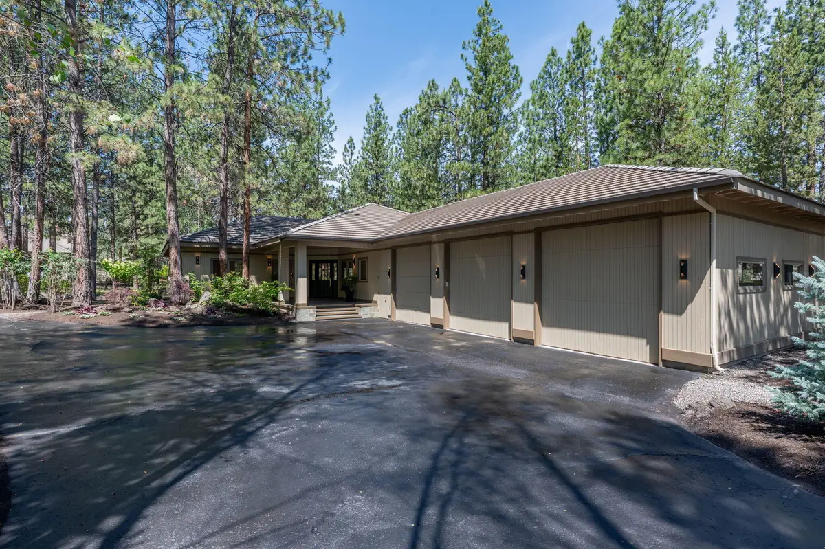 19375 Rim Lake, Bend, OR 97702 - Image #1