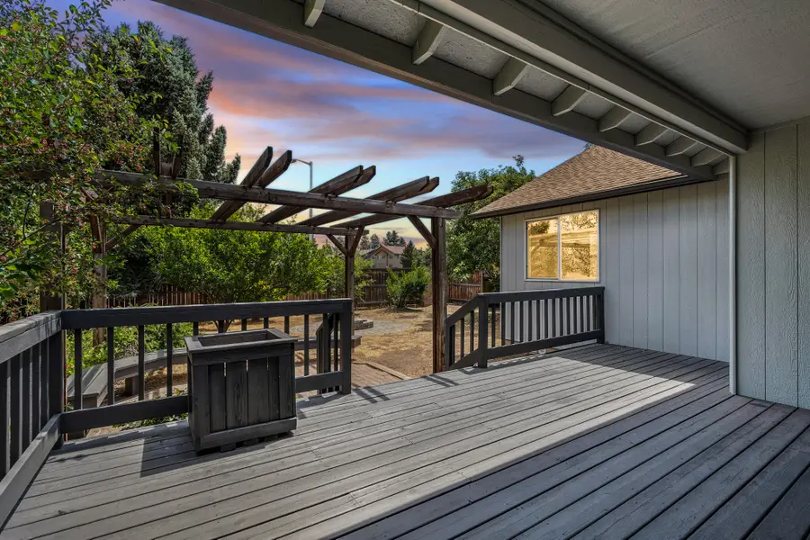 61388 Elkhorn, Bend, OR 97702 - Image #2