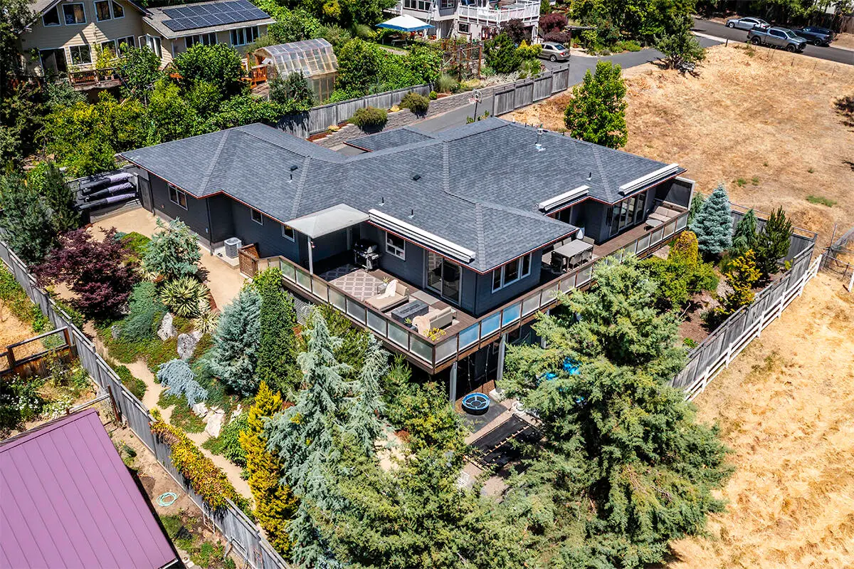 753 Wrights Creek, Ashland, OR 97520 - Image #1