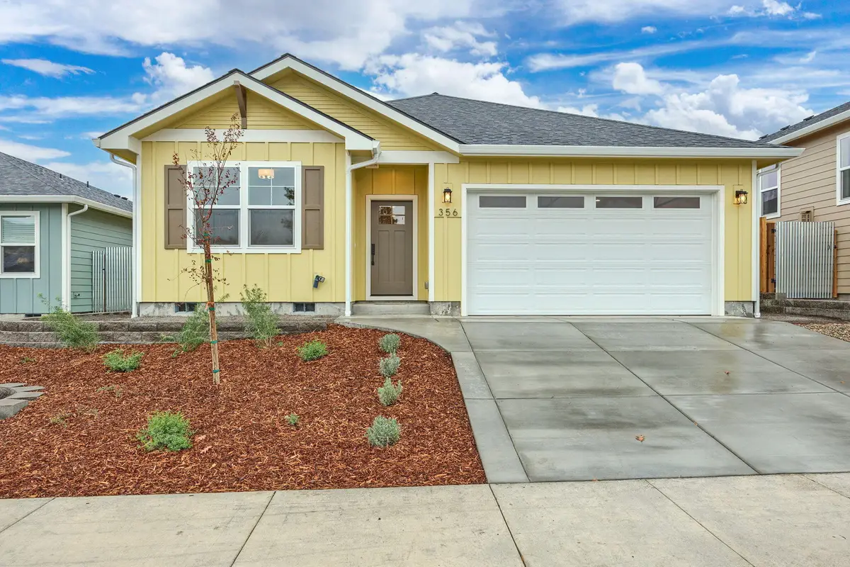 356 Randy Street, Ashland, OR 97520 - Image #1