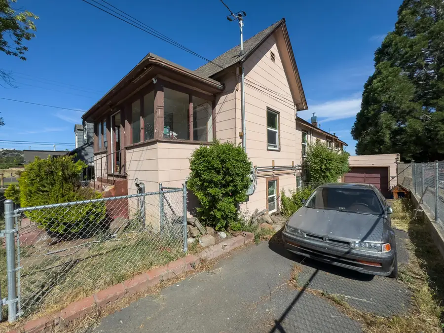 1034 High, Klamath Falls, OR 97601 - Image #3