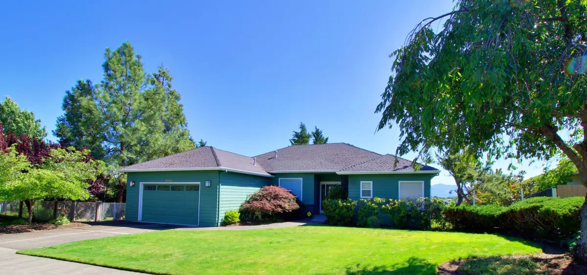 4708 Cloudcrest, Medford, OR 97504 - Image #1