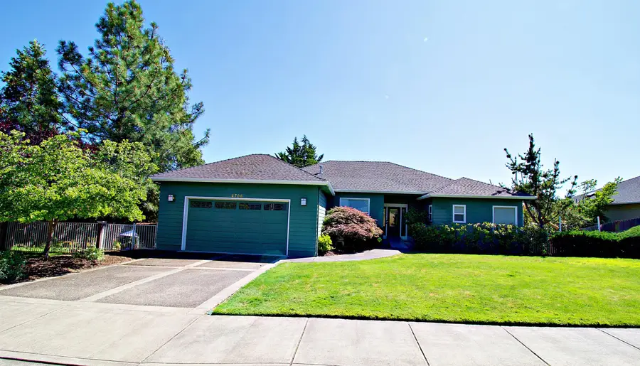 4708 Cloudcrest, Medford, OR 97504 - Image #2