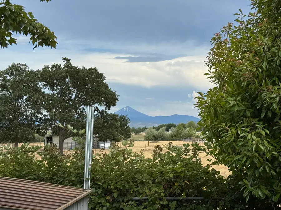 6850 Downing, Central Point, OR 97502 - Image #2