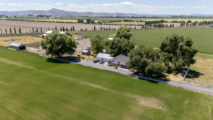 22990 Hwy 50, Merrill, OR 97633 - Image #2