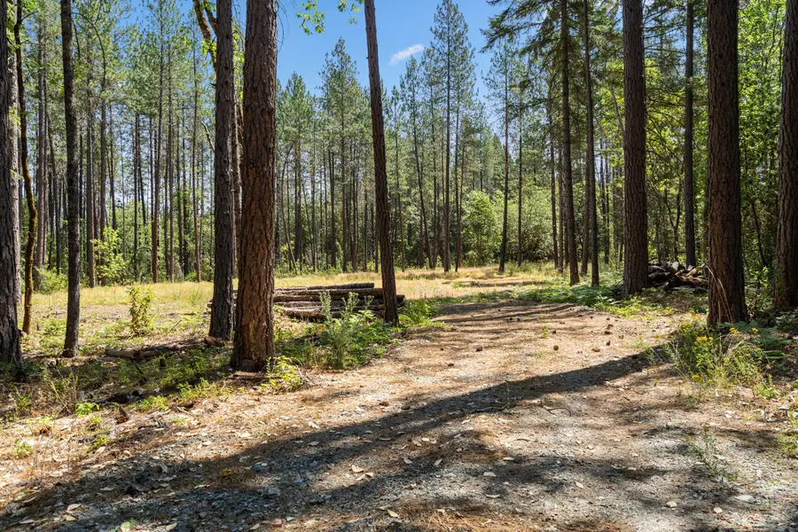 2376 Lonnon, Grants Pass, OR 97527 - Image #2