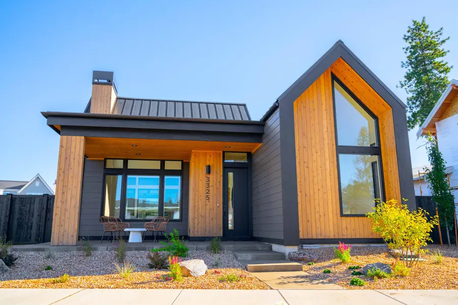 3325 NW Leavitt, Bend, OR 97703 - Image #2