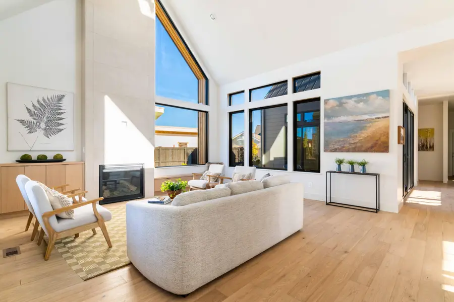 3325 NW Leavitt, Bend, OR 97703 - Image #3