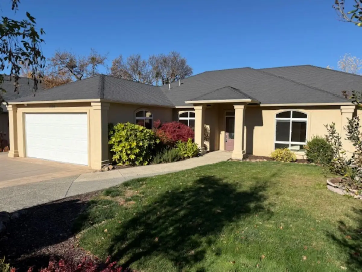 1255 Poppy Ridge, Eagle Point, OR 97524 - Image #1