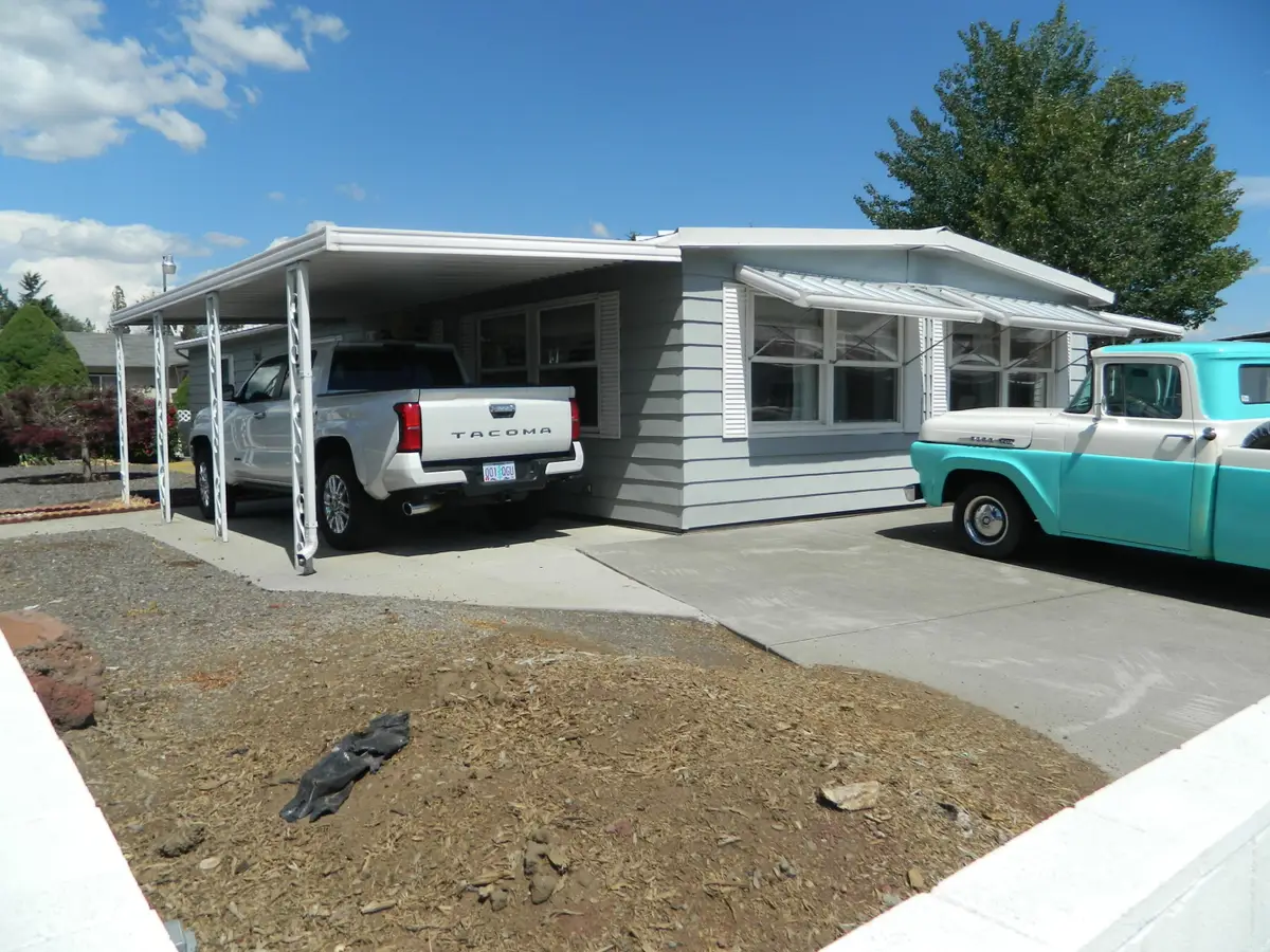 4621 Alt, Klamath Falls, OR 97603 - Image #1