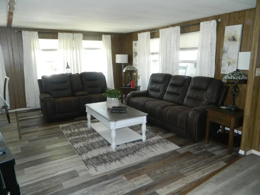 4621 Alt, Klamath Falls, OR 97603 - Image #2