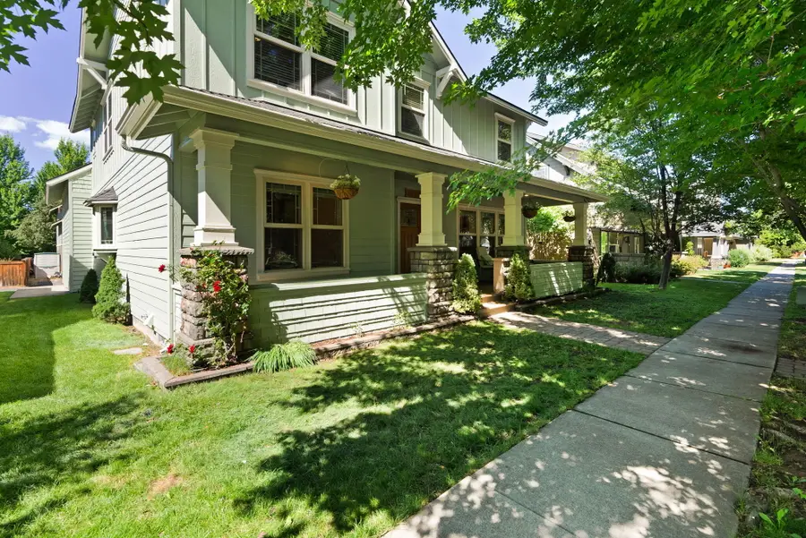 21376 Oakview, Bend, OR 97701 - Image #2