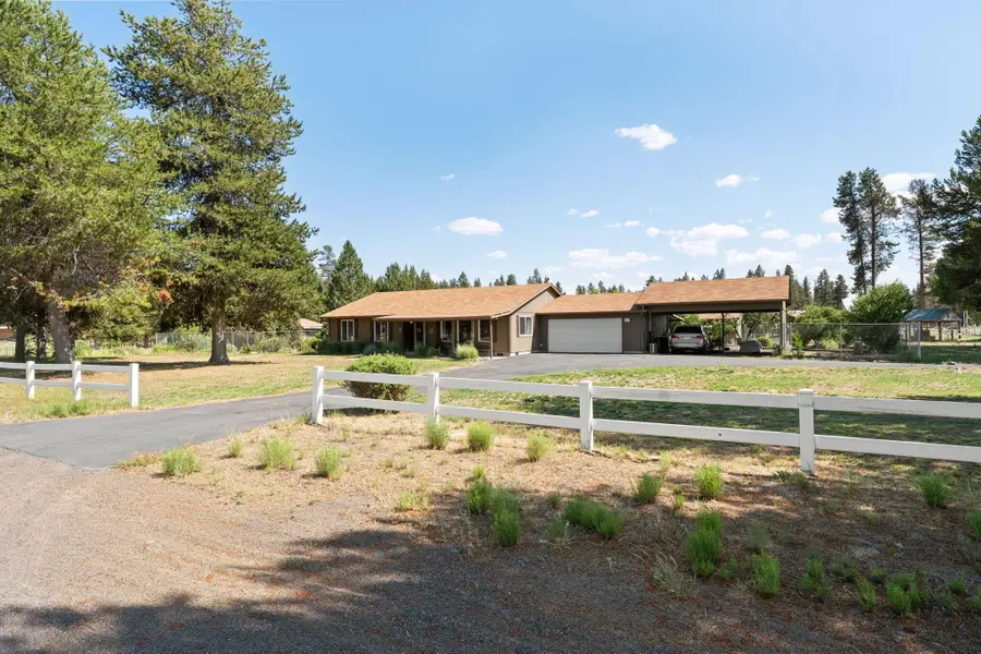 50808 S Huntington Road, La Pine, OR 97739 - Image #2