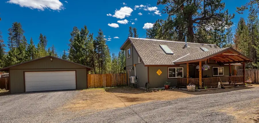 17545 Holgate Court, La Pine, OR 97739 - Image #2