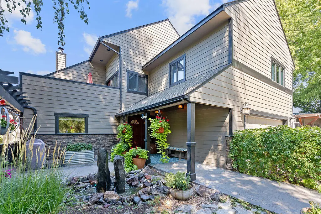 101 NE Marmot, Prineville, OR 97754 - Image #1