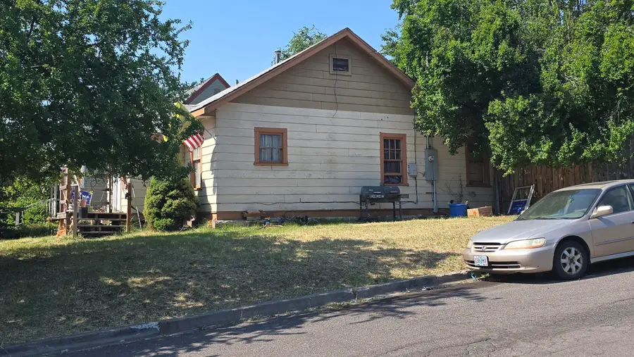 1642 Crescent, Klamath Falls, OR 97601 - Image #3