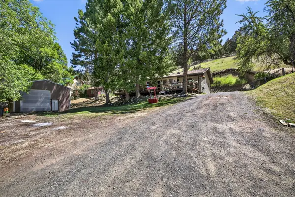 107 Rebel Hill, Canyon City, OR 97820