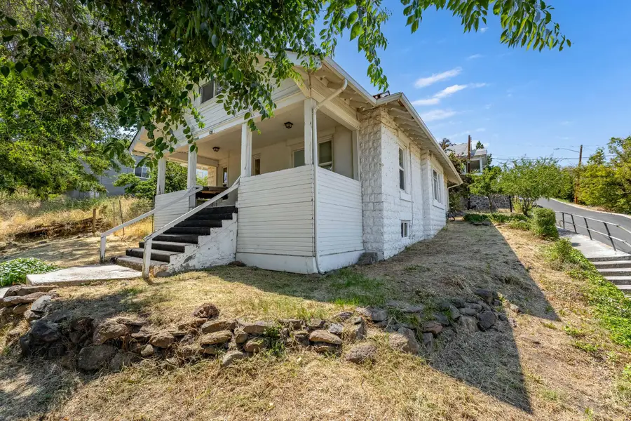 639 Washington, Klamath Falls, OR 97601 - Image #2