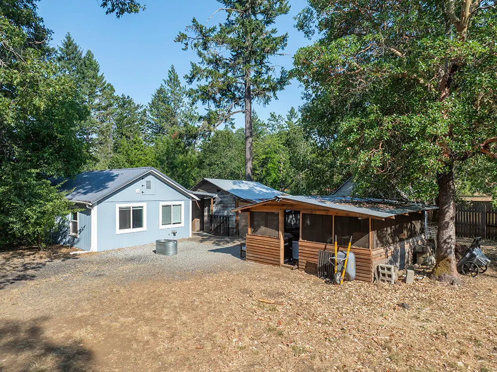 2524 Rockydale, Cave Junction, OR 97523 - Image #1