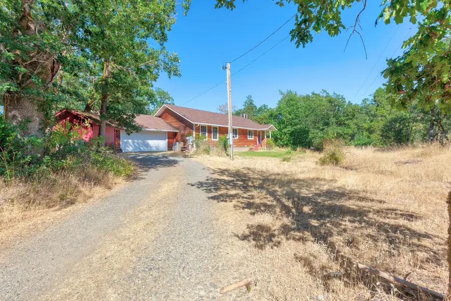 5626 Lake Shore, Selma, OR 97538 - Image #2