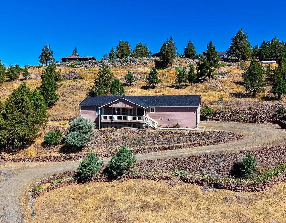 111 Valley View, John Day, OR 97845 - Image #1