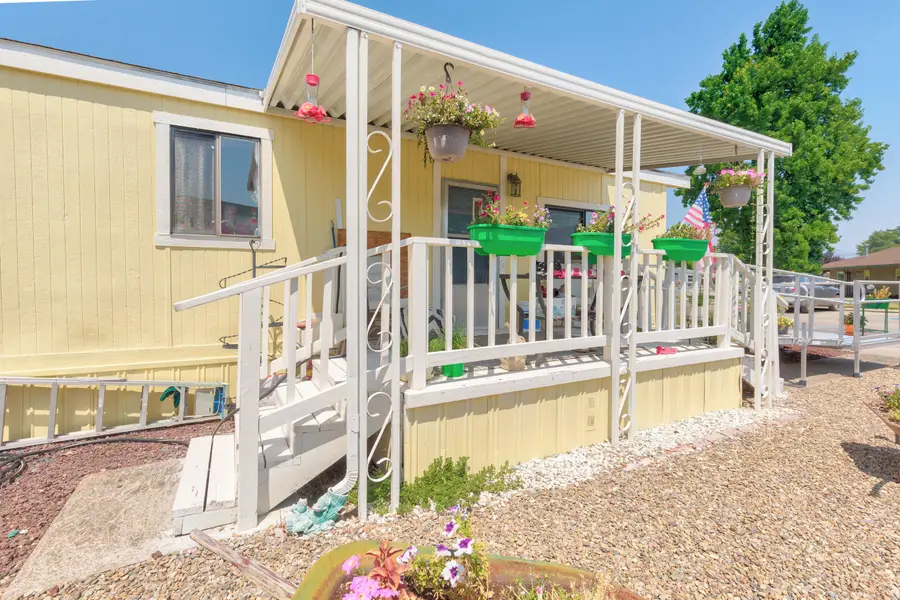 925 Carol Rae, Medford, OR 97501 - Image #3