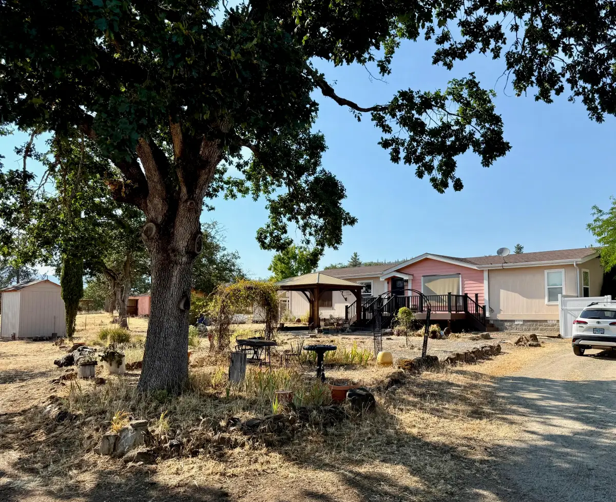 12373 Duggan, Central Point, OR 97502 - Image #1