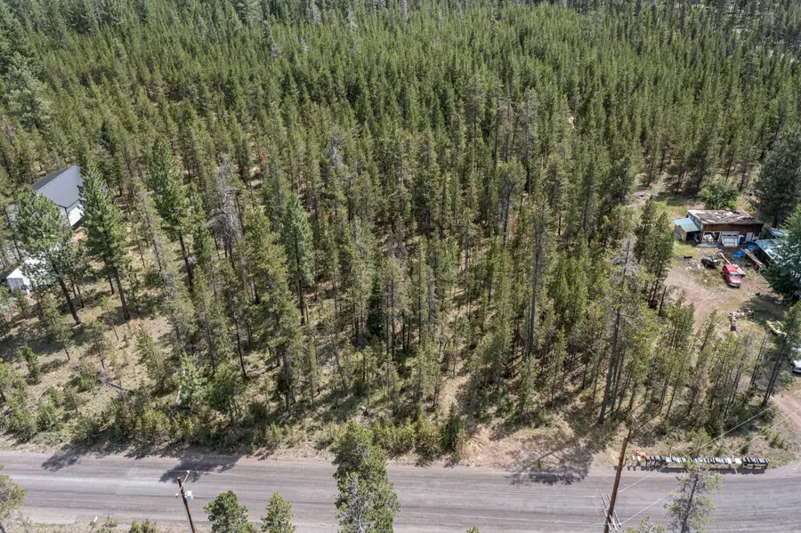 16927 Upland Road, Bend, OR 97707 - Image #2