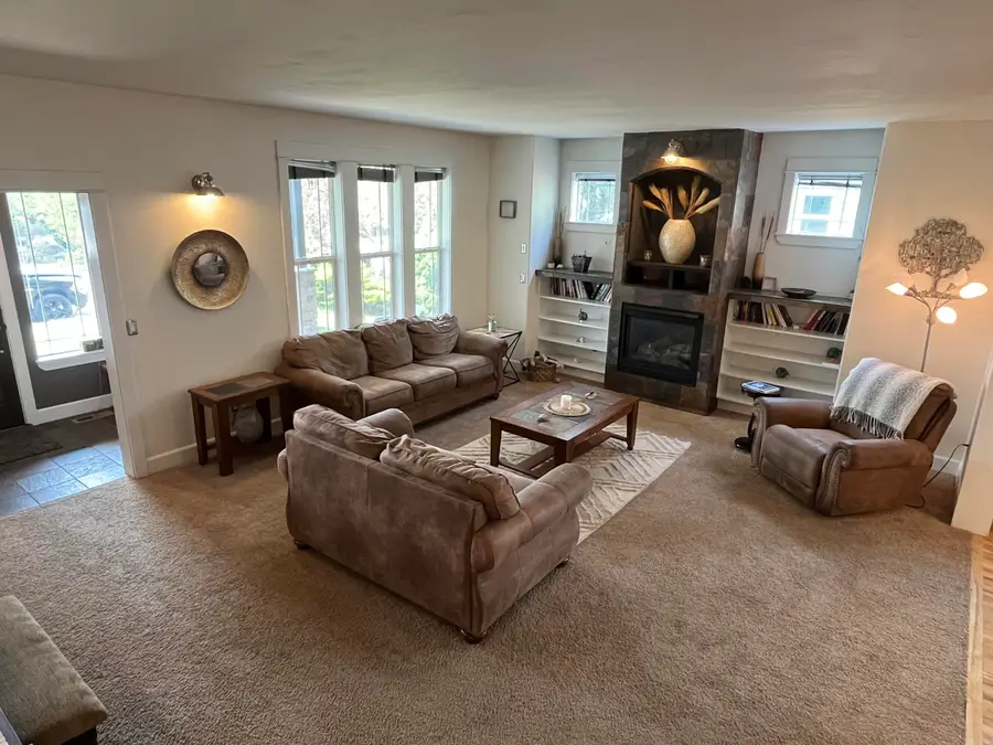 2424 NW Summerhill, Bend, OR 97703 - Image #3