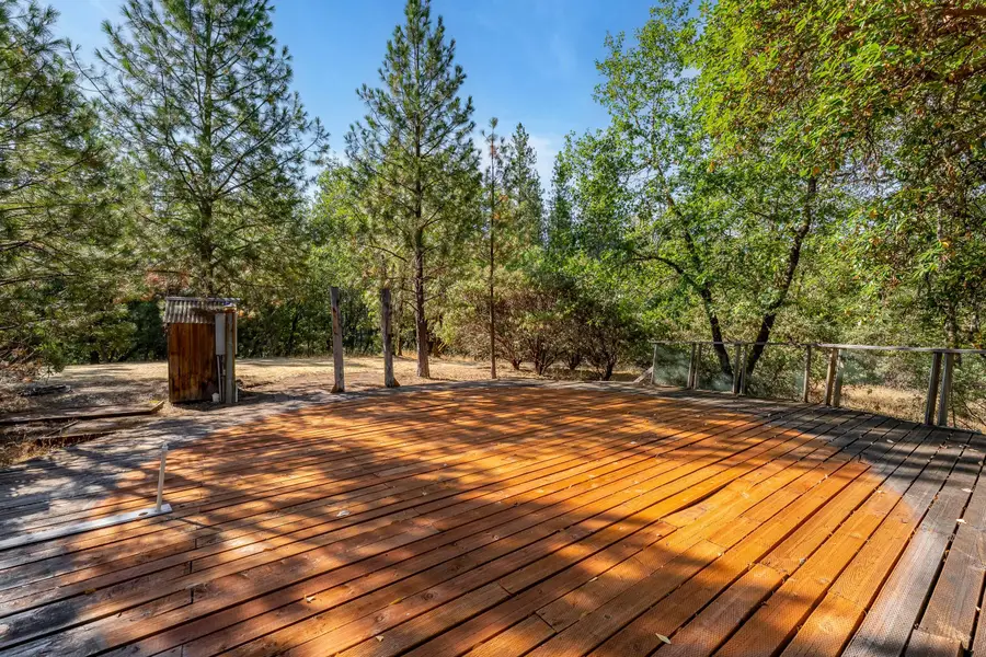 720 Azalea, Grants Pass, OR 97526 - Image #3