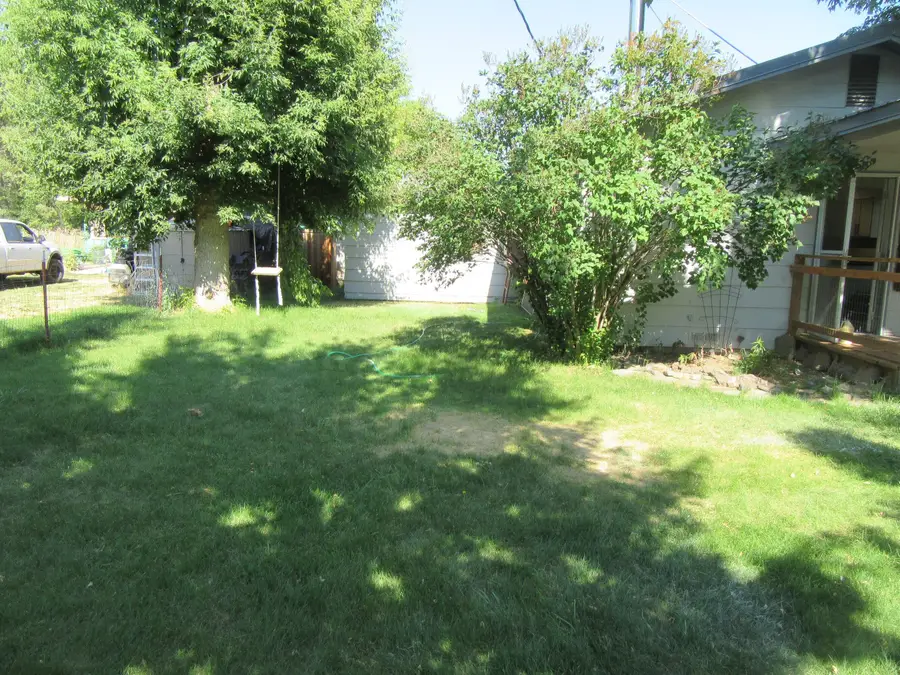 306 N Main, Dorris, CA 96023 - Image #2
