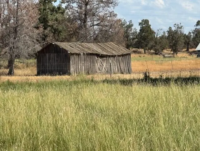 0000 NE 33rd, Redmond, OR 97756 - Image #2