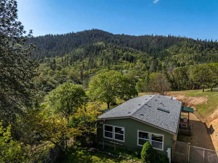 17013 Williams, Williams, OR 97544 - Image #2