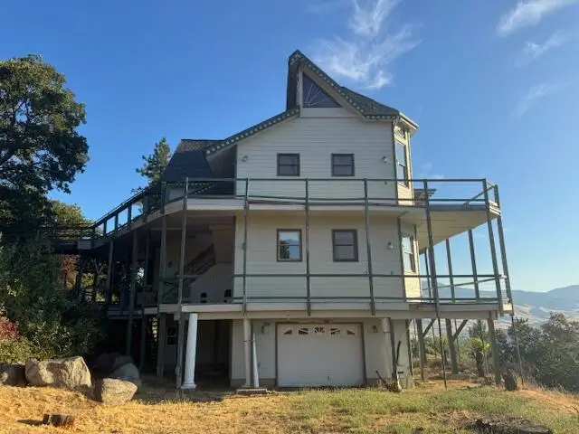 448 Timberlake, Ashland, OR 97520 - Image #2