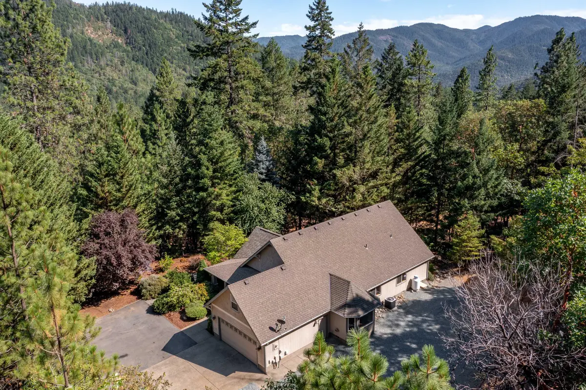 700 Rancho Vista, Grants Pass, OR 97526 - Image #1