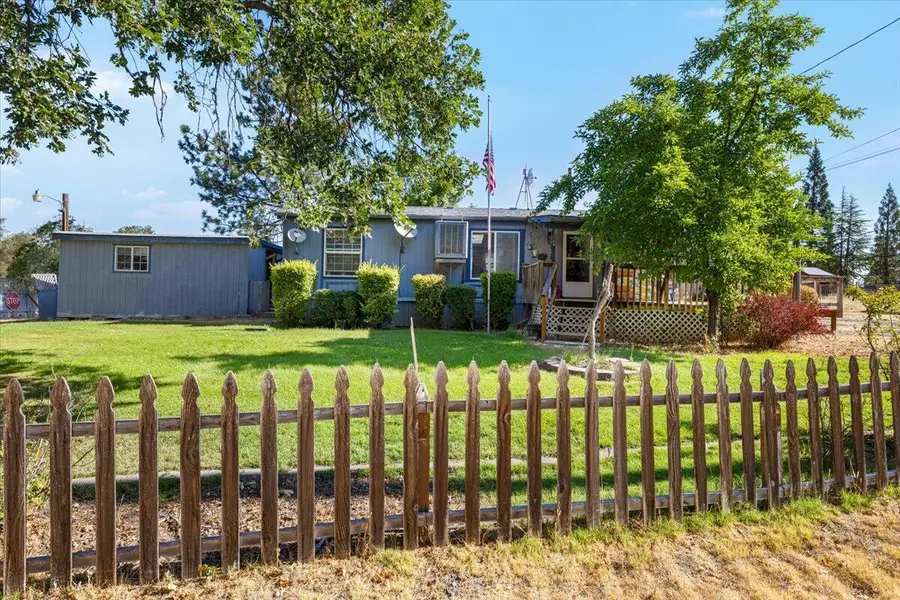 180 Glass, White City, OR 97503 - Image #2