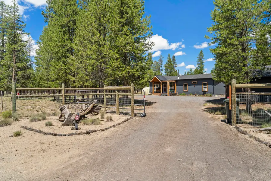 11619 Sun Forest, La Pine, OR 97739 - Image #2