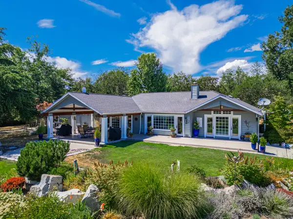 700 Rogue Wood, White City, OR 97503