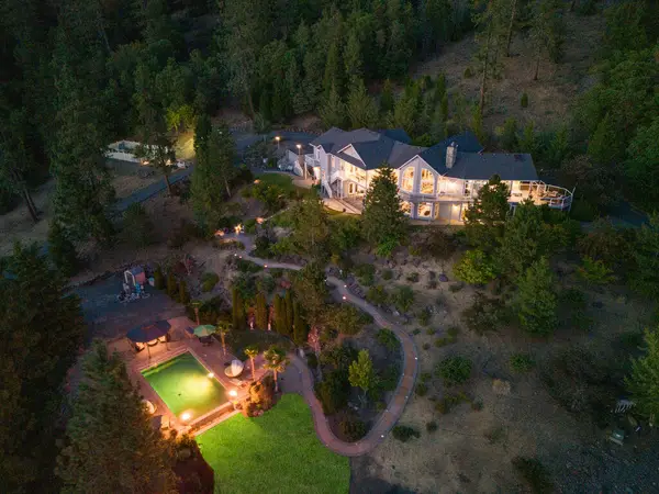 1489 Granite Hill, Grants Pass, OR 97526