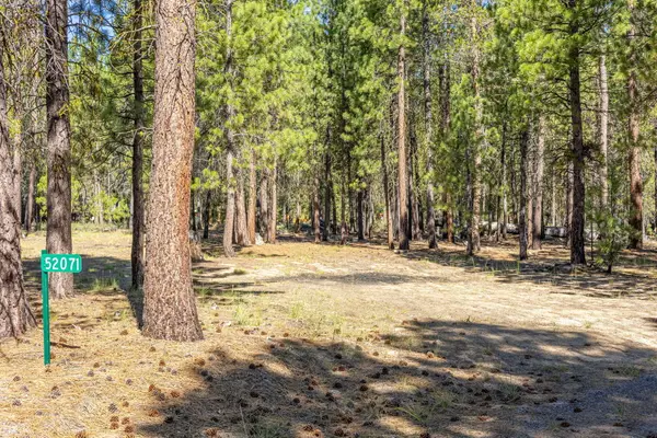 52071 Red Pine, La Pine, OR 97739