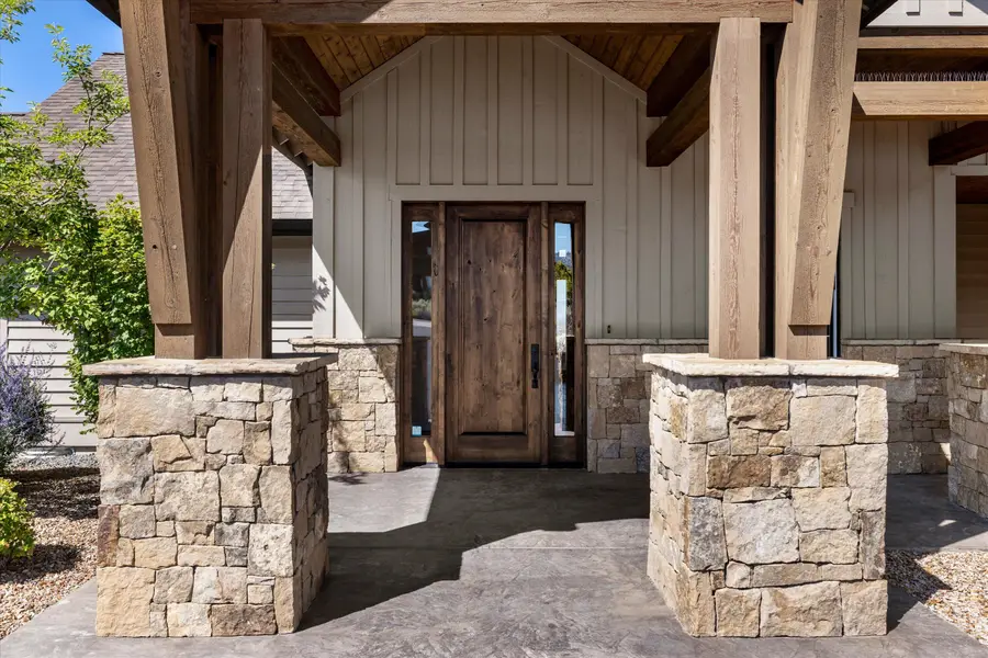 15673 SW Mecate Lane, Powell Butte, OR 97753 - Image #3