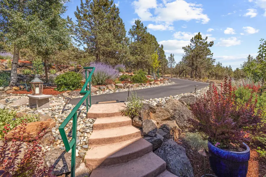 4728 Coopers Hawk, Klamath Falls, OR 97601 - Image #3