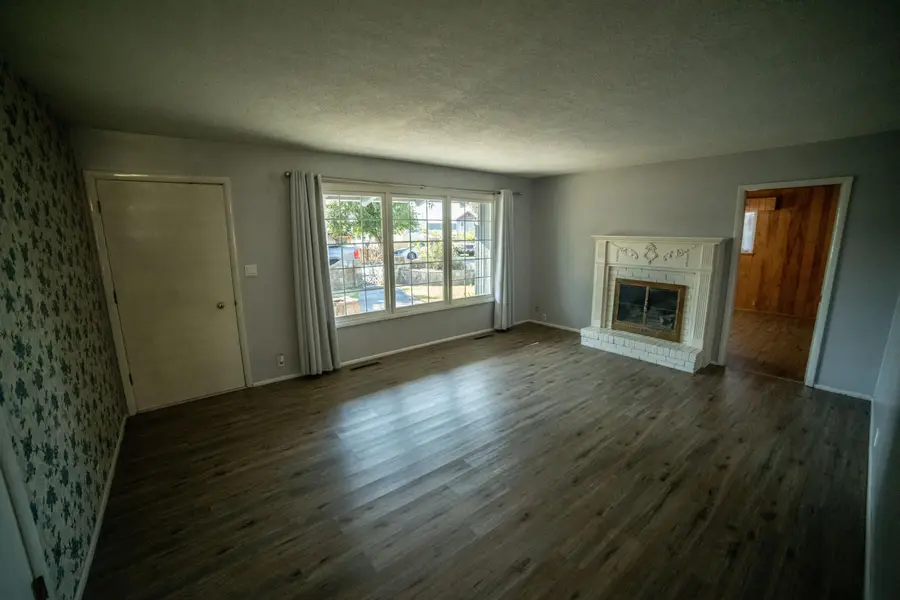 156 NE Spruce, Prineville, OR 97754 - Image #3