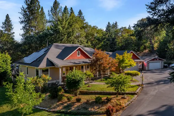 1260 Pinecrest, Grants Pass, OR 97526