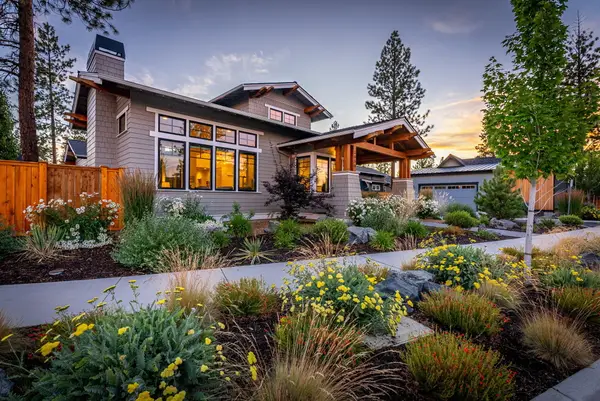 3056 NW Blodgett, Bend, OR 97703