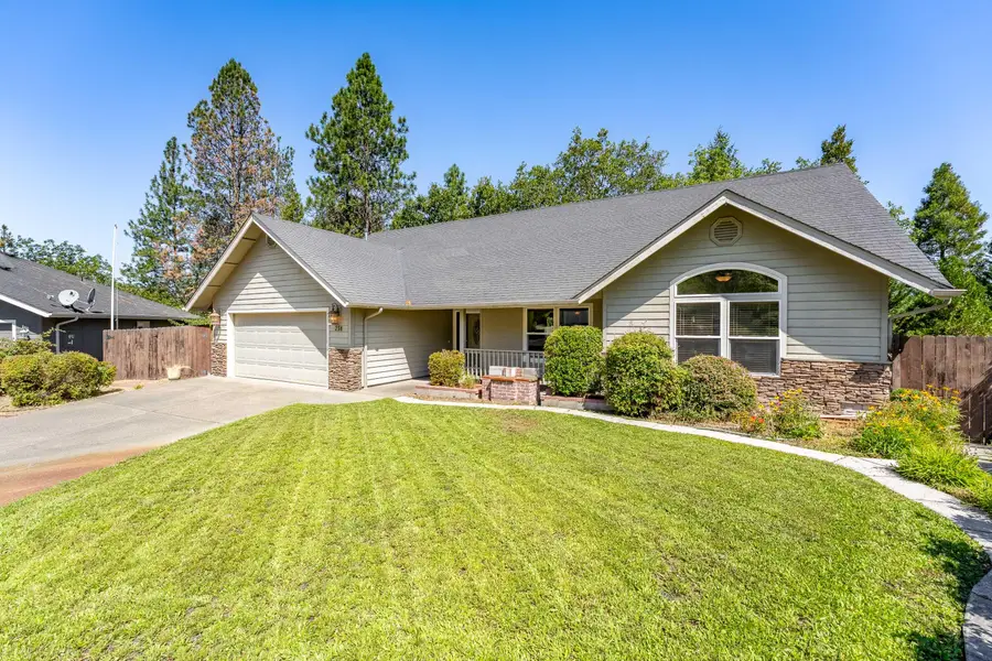 214 SE Sapphire, Grants Pass, OR 97527 - Image #3