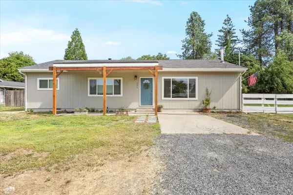 151 Laubach, Grants Pass, OR 97526