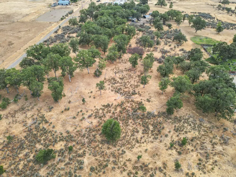 Winnetka, Central Point, OR 97502 - Image #3